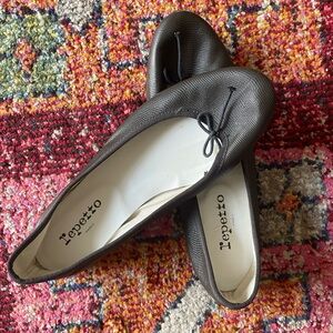 Repetto grey ballet flats